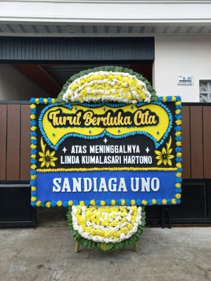 Papan Bunga Duka di Pulau Simardan